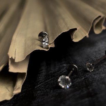 Bijuterii din titan pentru piercing