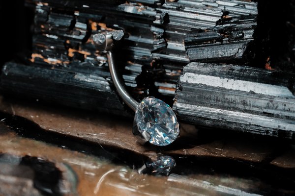 Bijuterii din titan pentru piercing