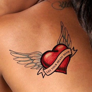 tatuaj inimă