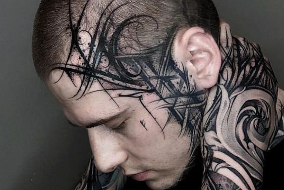 tatuaje faciale